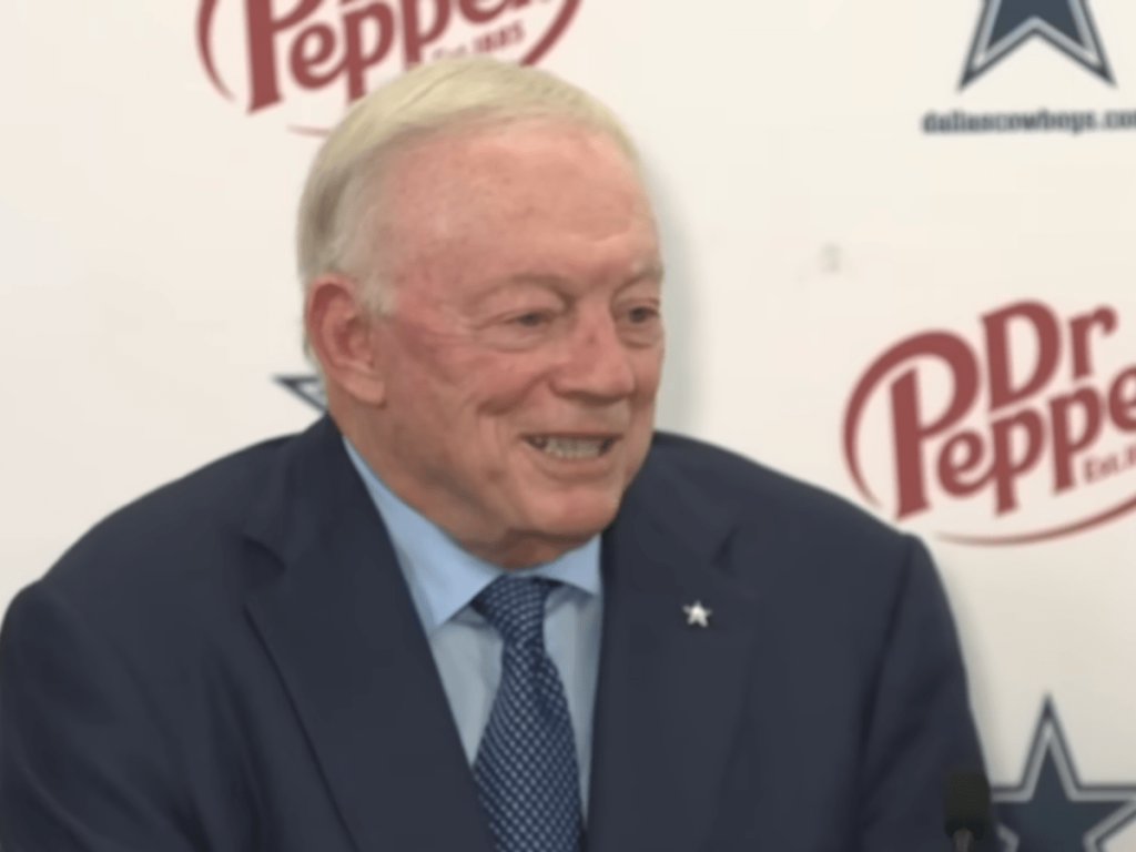 SAD NEWS: In a stunning announcement that sent shockwaves through the sports world, Jerry Jones, the iconic owner of the Dallas Cowboys, has declared his departure from the team DUE TO....SEE MORE DETAILS>>