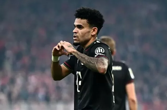 Liverpool hatch new transfer plan as three players wanted amid Isak struggle